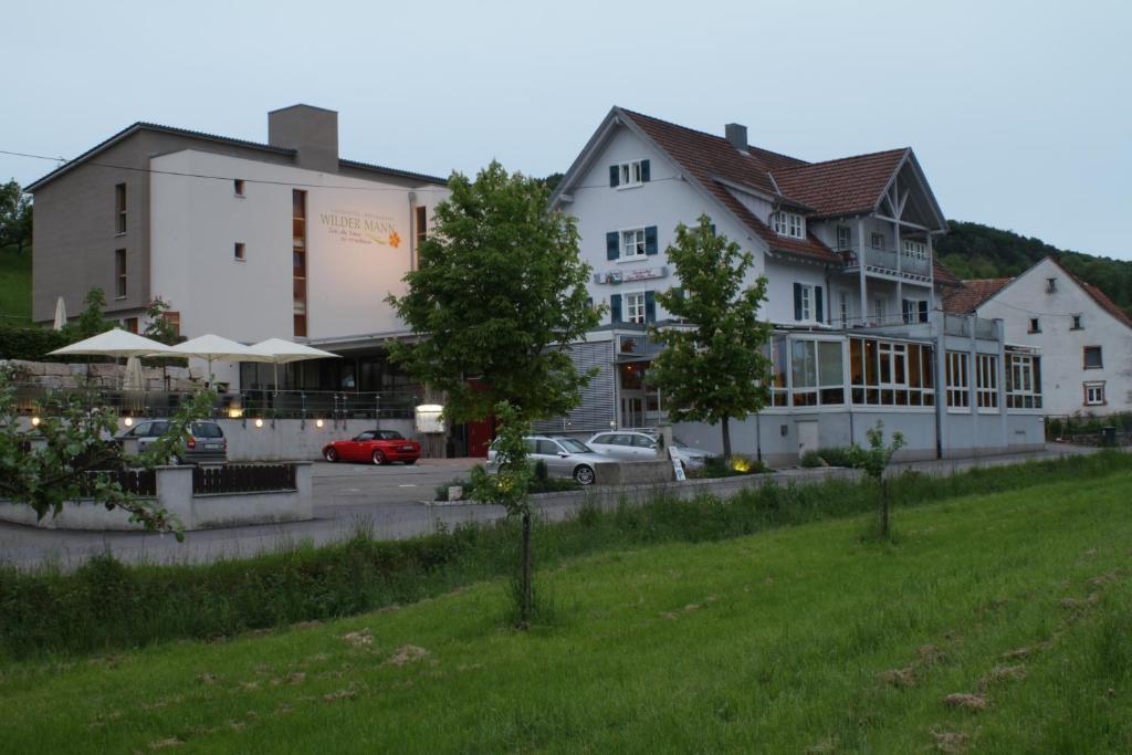 Landhotel Wilder Mann Eggingen Dış mekan fotoğraf